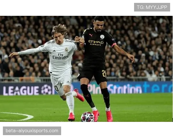 皇马3比1战胜比利亚雷亚尔 重新夺回积分榜领先位置